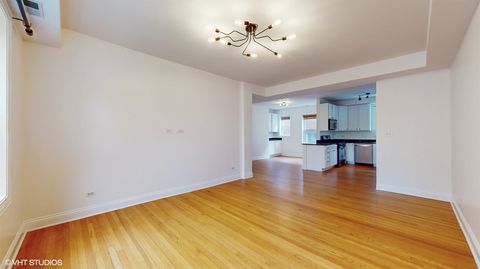Tiny photo for 1546 W Sherwin Avenue #2N, Chicago, IL 60626 (MLS # 12646399)