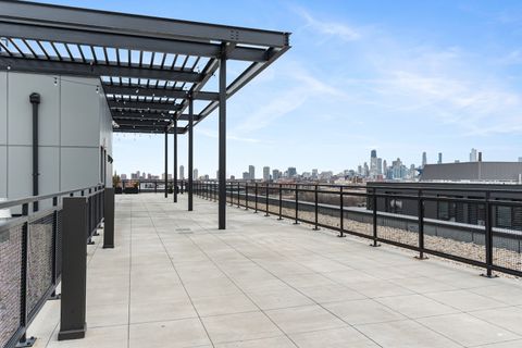 Tiny photo for 1701 W Webster Avenue #605, Chicago, IL 60614 (MLS # 12599510)