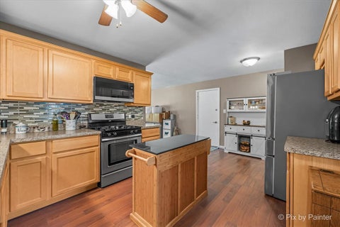 Tiny photo for 1705 Poplar Avenue, Hanover Park, IL 60133 (MLS # 12779059)