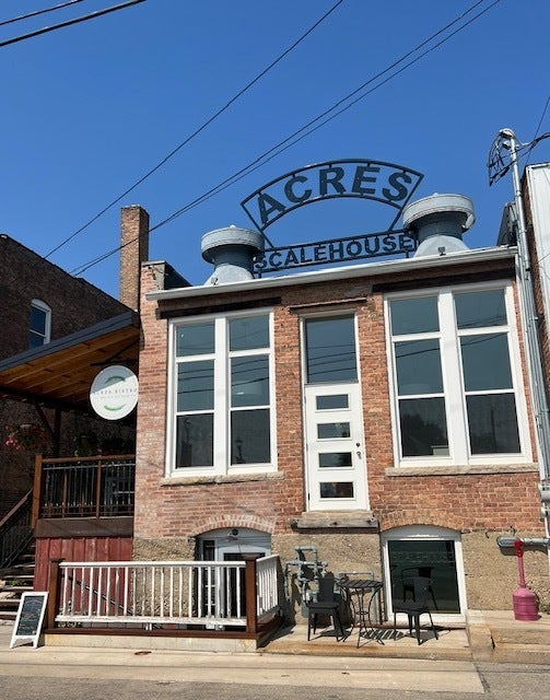 407 Lincoln Highway