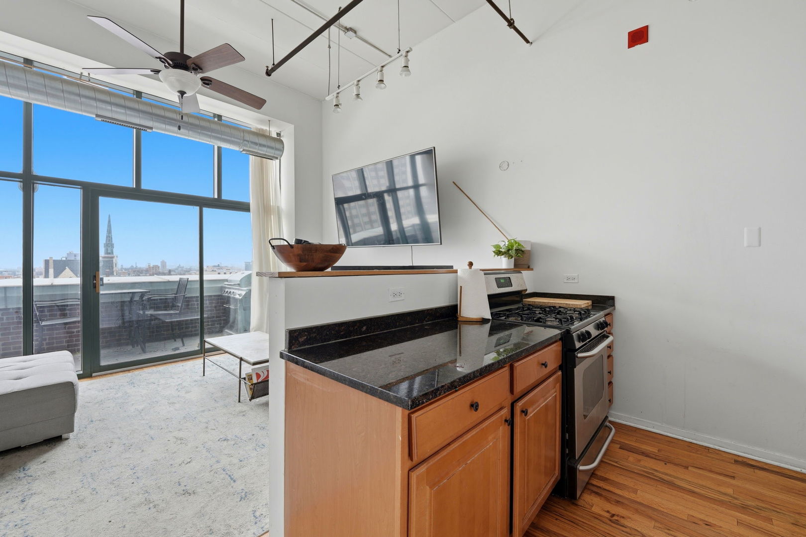 1645 W Ogden Avenue 714