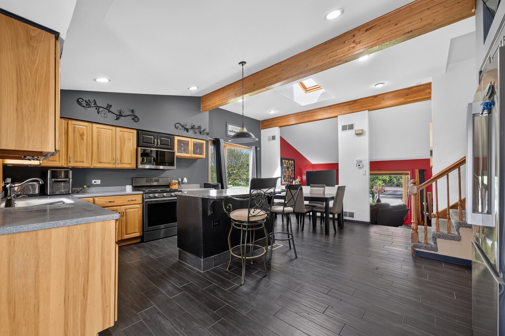 7622 W Lakeside Drive