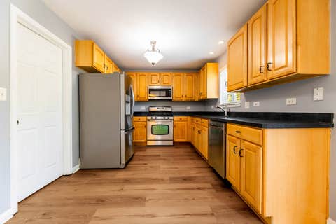 Tiny photo for 1715 Ivy Lane, Montgomery, IL 60538 (MLS # 12737434)