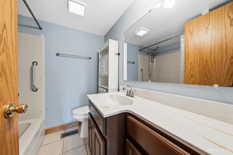 Tiny photo for 16807 81st Avenue #1S, Tinley Park, IL 60477 (MLS # 12709762)