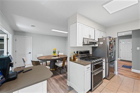 Tiny photo for 1011 Beverly Drive, Wheeling, IL 60090 (MLS # 12650969)