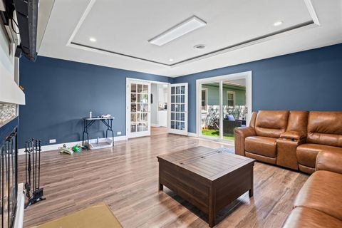 Tiny photo for 1011 Beverly Drive, Wheeling, IL 60090 (MLS # 12650969)