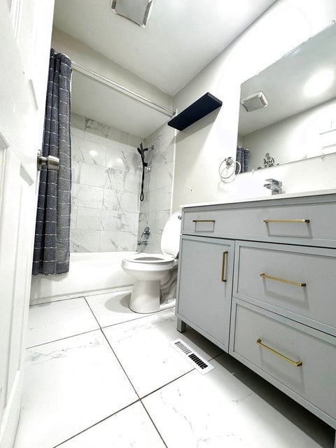 Tiny photo for 111 S Hale Avenue, Bartlett, IL 60103 (MLS # 12767387)