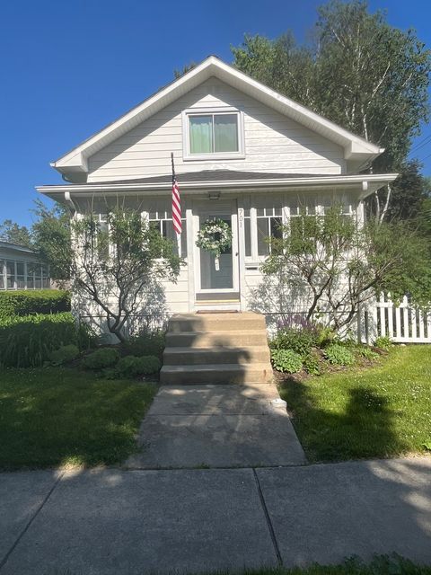 Photo of 701 Edison Street, Geneva, IL 60134 (MLS # 12659936)