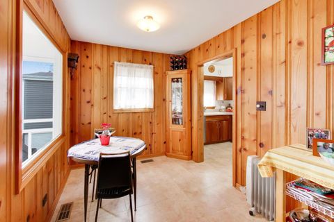 Tiny photo for 311 Elm Street, Glen Ellyn, IL 60137 (MLS # 12614980)