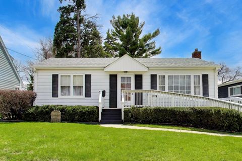 311 Elm Street Glen Ellyn IL 60137