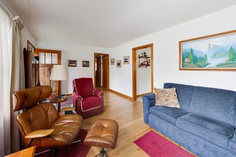 Tiny photo for 311 Elm Street, Glen Ellyn, IL 60137 (MLS # 12614980)