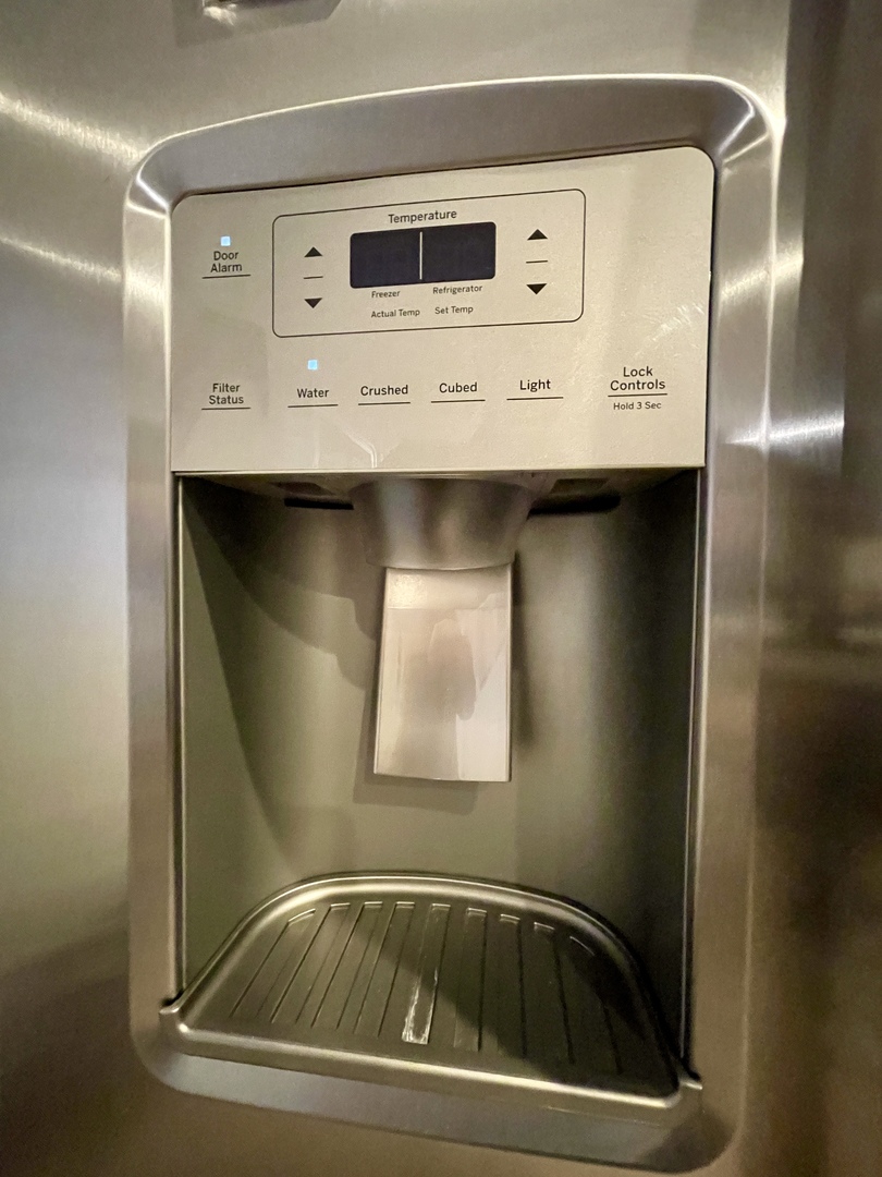 1725 N Honore Street 1R