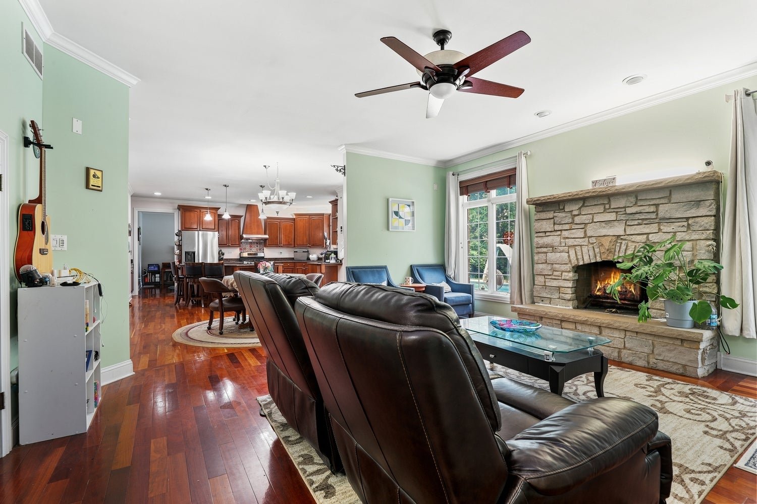 10981 Pioneer Trail
