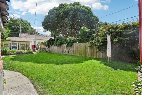 Tiny photo for 4415 N Ashland Avenue, Chicago, IL 60640 (MLS # 12465955)