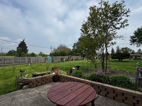 Tiny photo for 1100 S Columbine Avenue, Lombard, IL 60148 (MLS # 12651442)