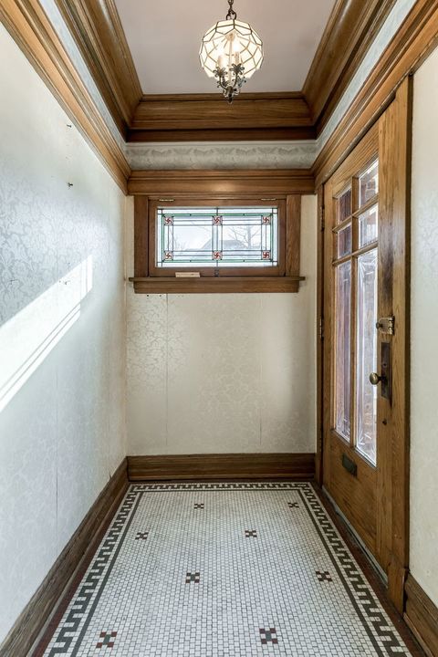 Tiny photo for 230 S Taylor Avenue, Oak Park, IL 60302 (MLS # 12552905)