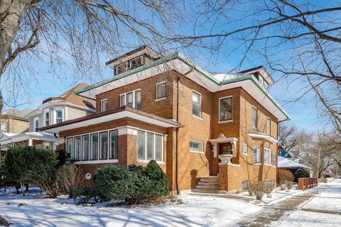 230 S Taylor Avenue Oak Park IL 60302
