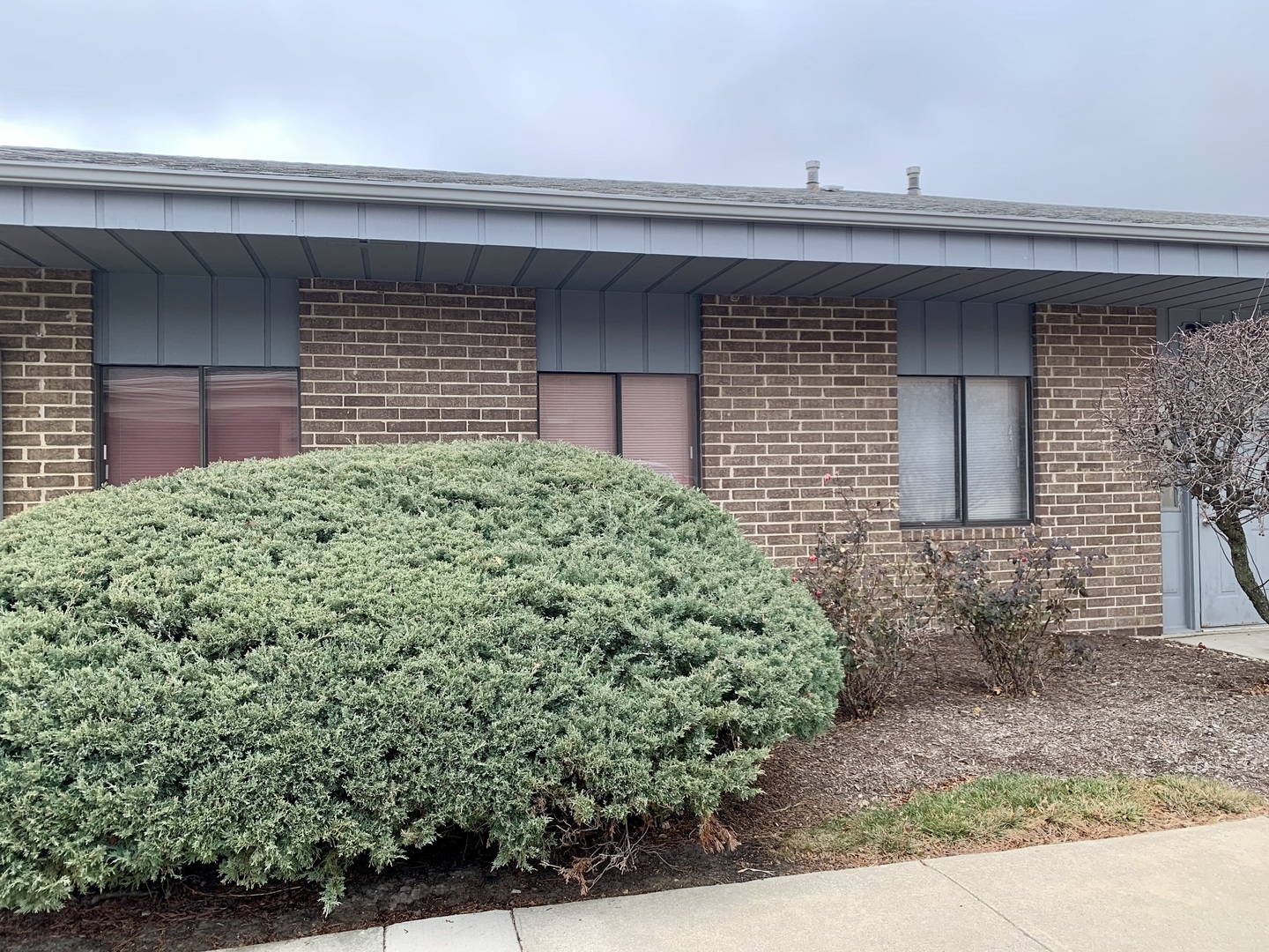 27W281 Geneva Road D-J