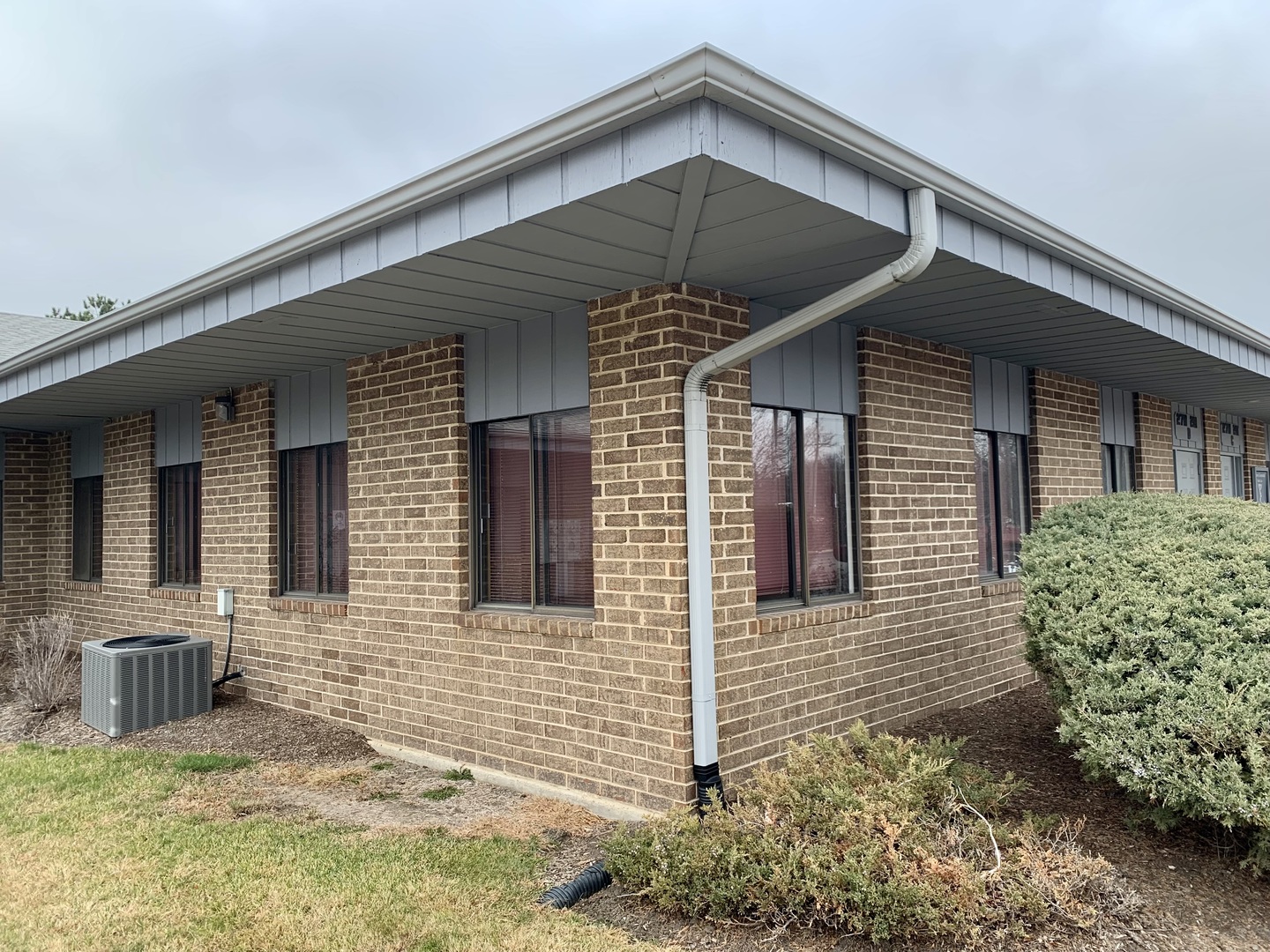 27W281 Geneva Road D-J