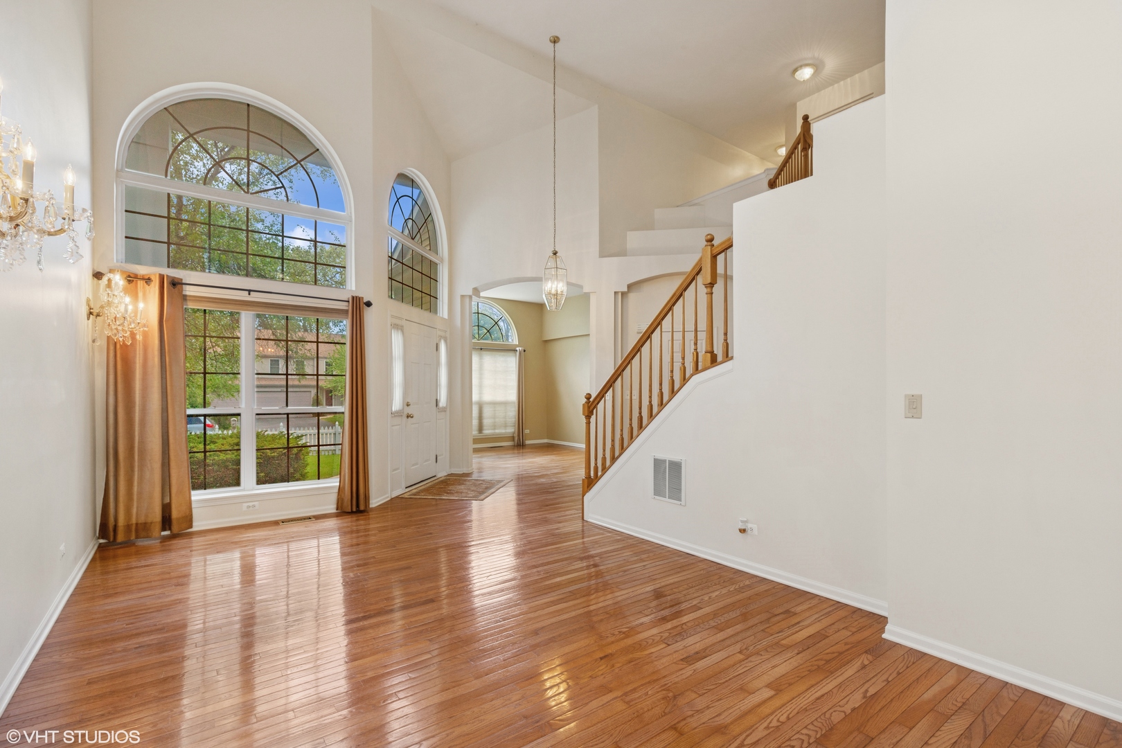 1820 S Falcon Drive