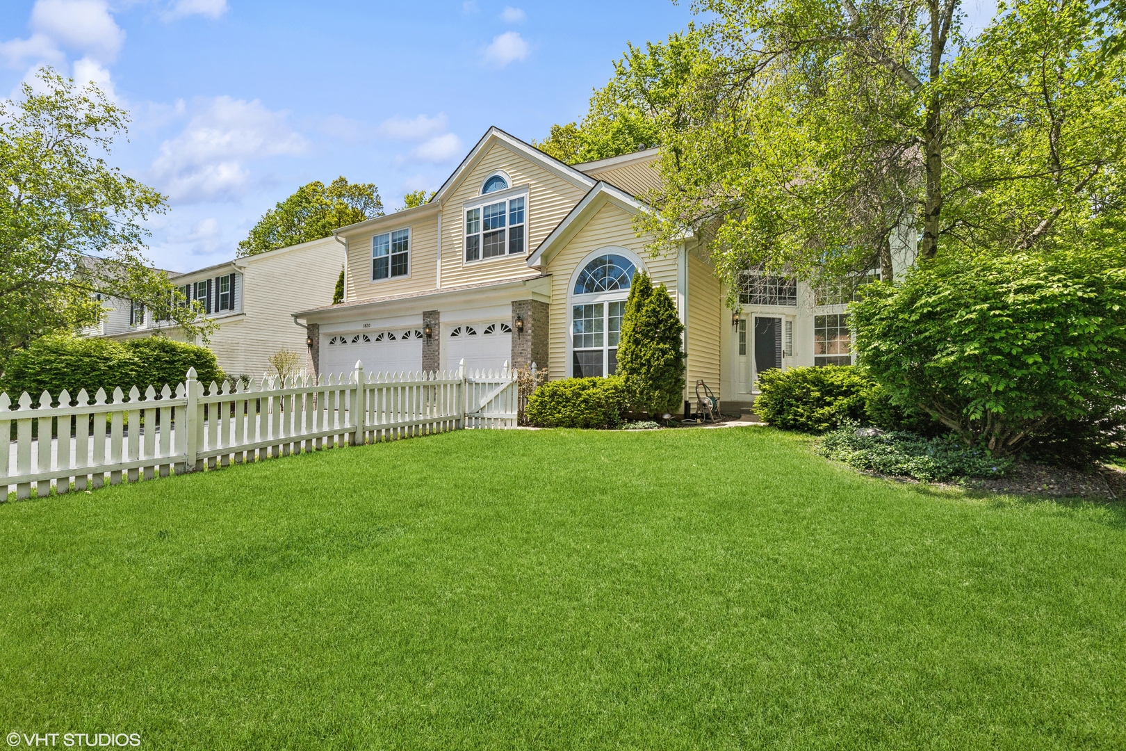 1820 S Falcon Drive