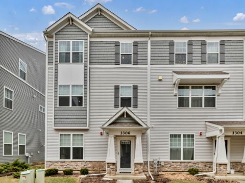 Tiny photo for 3306 Trillium Circle #3001, Rolling Meadows, IL 60008 (MLS # 12590424)