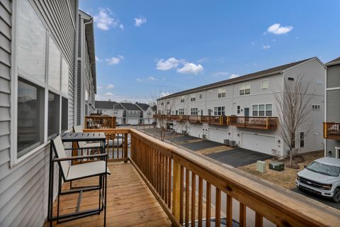 Tiny photo for 3306 Trillium Circle #3001, Rolling Meadows, IL 60008 (MLS # 12590424)