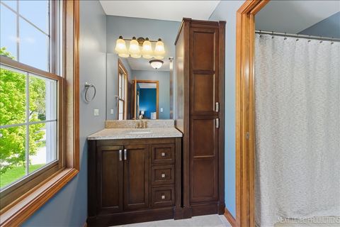 Tiny photo for 1008 Westfield Course, Geneva, IL 60134 (MLS # 12627312)