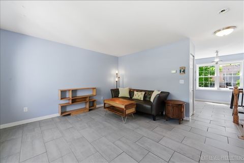 Tiny photo for 1008 Westfield Course, Geneva, IL 60134 (MLS # 12627312)