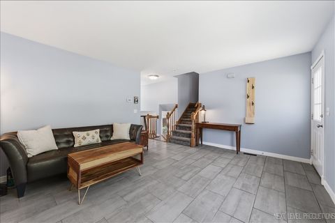 Tiny photo for 1008 Westfield Course, Geneva, IL 60134 (MLS # 12627312)