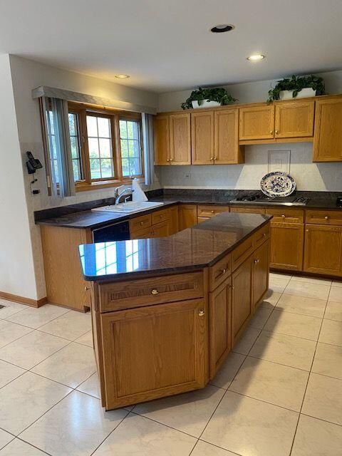 Tiny photo for 1292 W Windhill Drive, Palatine, IL 60067 (MLS # 12526264)