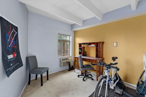 Tiny photo for 1860 Sherman Avenue #4SW, Evanston, IL 60201 (MLS # 12604548)
