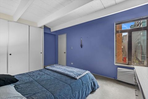 Tiny photo for 1860 Sherman Avenue #4SW, Evanston, IL 60201 (MLS # 12604548)