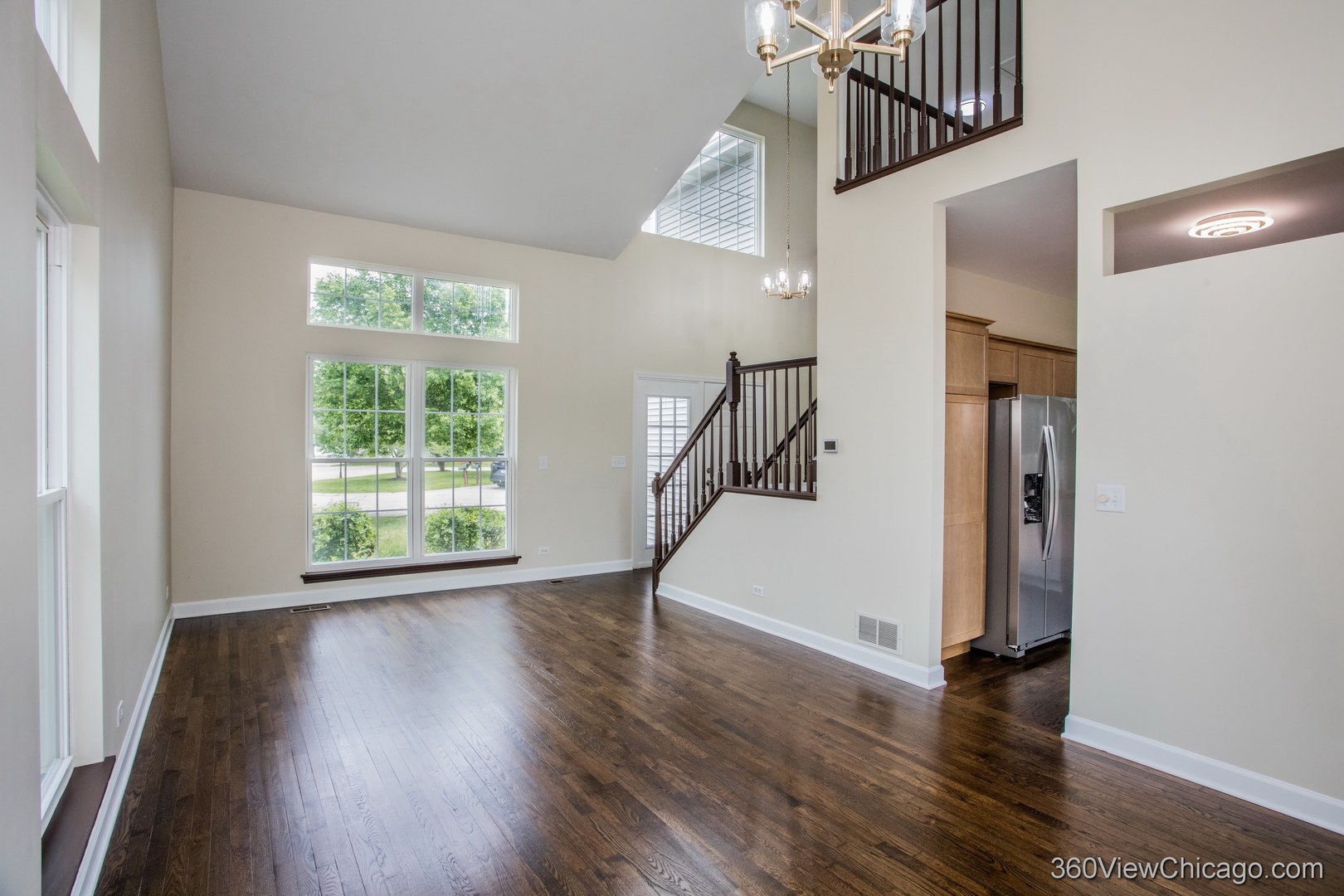 305 W Applegate Court
