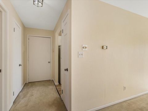 Tiny photo for 706 Kiwanis Drive #4, Freeport, IL 61032 (MLS # 12629201)