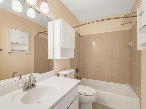 Tiny photo for 706 Kiwanis Drive #4, Freeport, IL 61032 (MLS # 12629201)