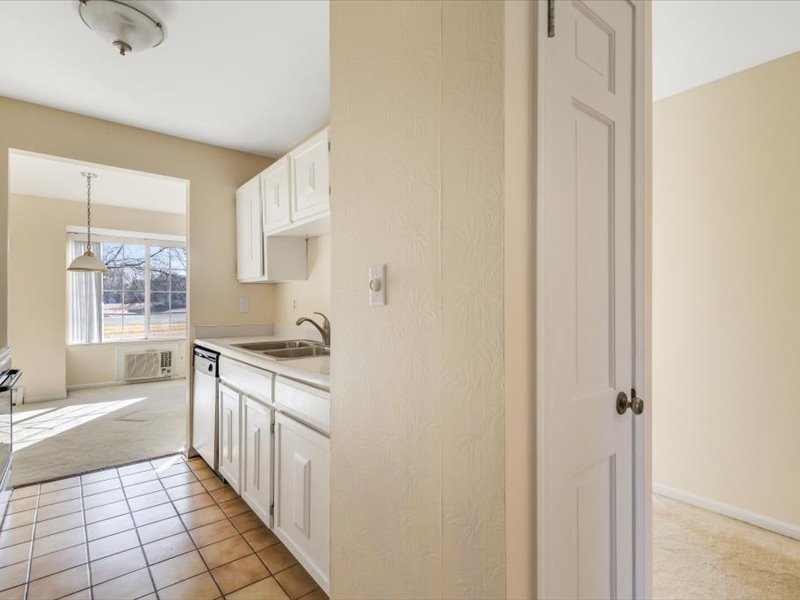 706 Kiwanis Drive 4