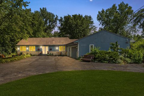 Tiny photo for 3845 192nd Street, Homewood, IL 60430 (MLS # 12420177)