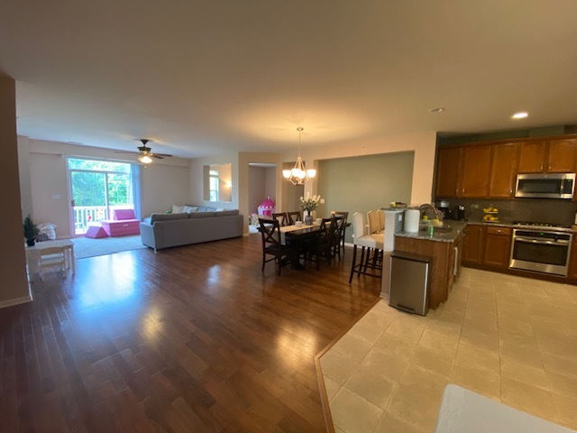 1390 SCARBORO Road 1390