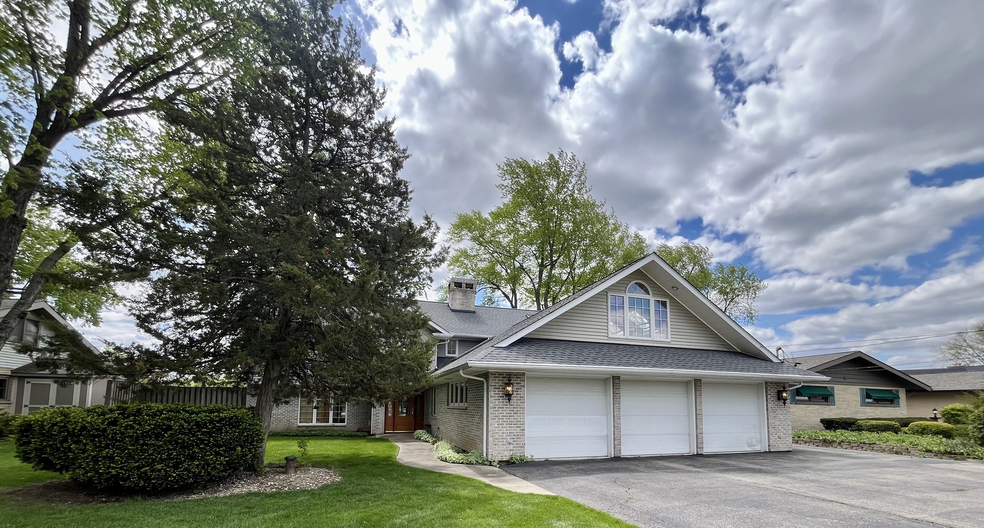 2401 Fairview Avenue