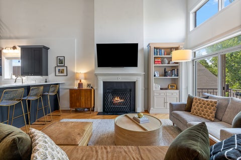 Tiny photo for 1947 W Erie Street #3, Chicago, IL 60622 (MLS # 12741595)