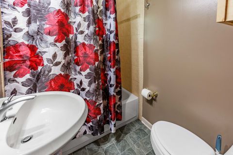 Tiny photo for 515 Forest Avenue, Willow Springs, IL 60480 (MLS # 12631515)