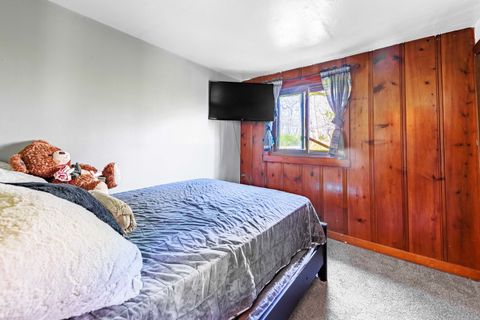 Tiny photo for 515 Forest Avenue, Willow Springs, IL 60480 (MLS # 12631515)