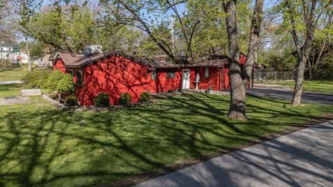 Tiny photo for 515 Forest Avenue, Willow Springs, IL 60480 (MLS # 12631515)