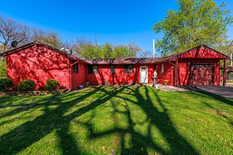 Photo of 515 Forest Avenue, Willow Springs, IL 60480 (MLS # 12631515)