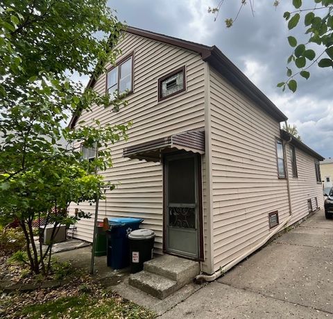 Tiny photo for 1718 N 15th Avenue, Melrose Park, IL 60160 (MLS # 12566798)