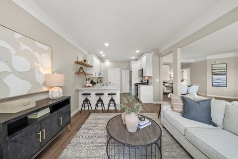 Tiny photo for 21103 W Cypress Court, Plainfield, IL 60544 (MLS # 12482401)