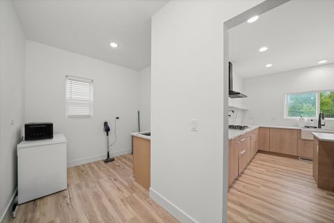 Tiny photo for 413 N Sycamore Lane, North Aurora, IL 60542 (MLS # 12572702)