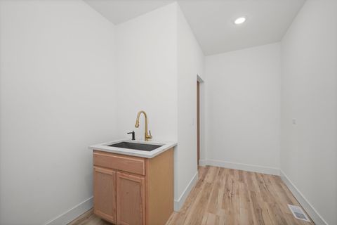 Tiny photo for 413 N Sycamore Lane, North Aurora, IL 60542 (MLS # 12572702)