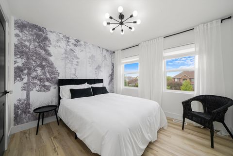 Tiny photo for 413 N Sycamore Lane, North Aurora, IL 60542 (MLS # 12572702)